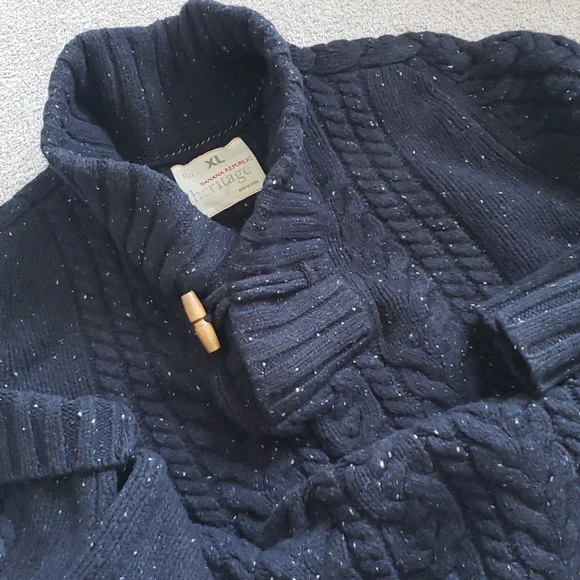 Banana Republic men's sweater